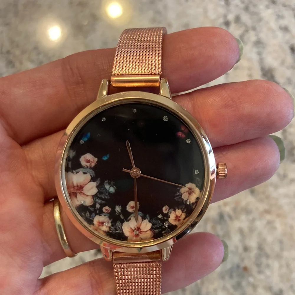 🆓 FWP Floral Watch
